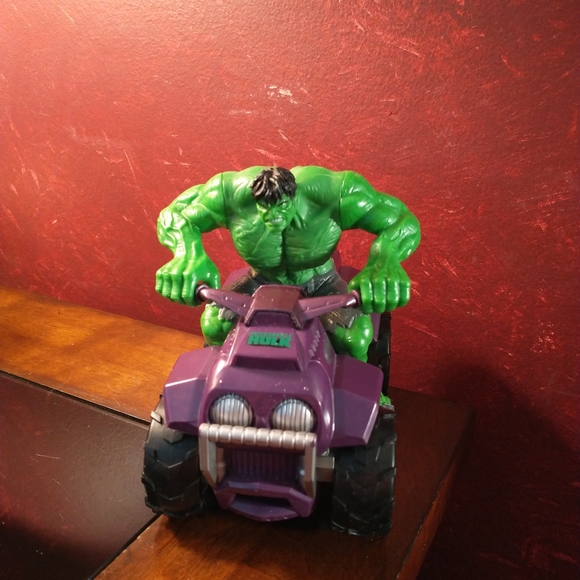 Incredible Hulk 2007 Marvel Hulk Figure & Zoom-n-Go ATV 4 Wheeler - RARE - Picture 2 of 6